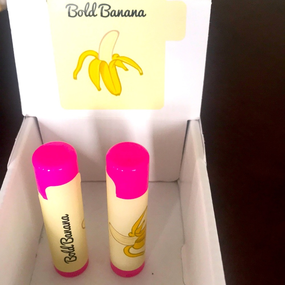 Lip Moisturizer - Picture 2 of 6